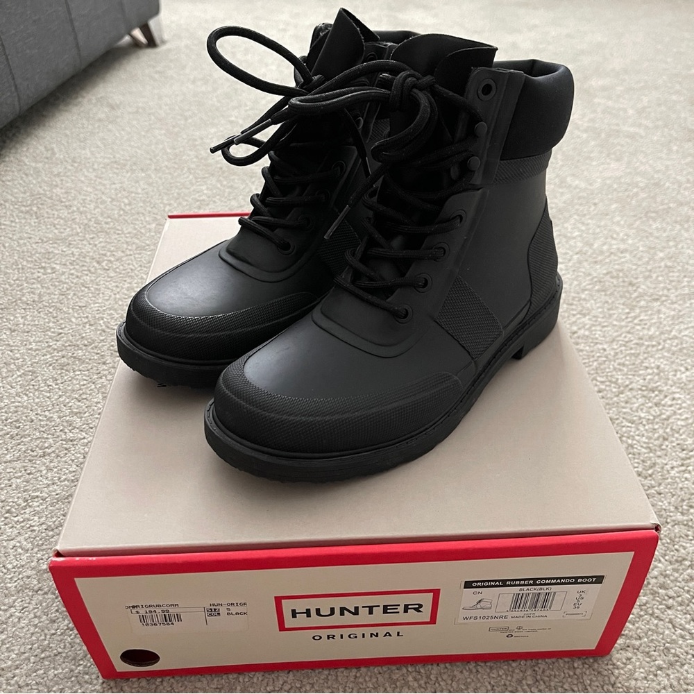 Hunter Rubber Commando Boots - Picture 1 of 3